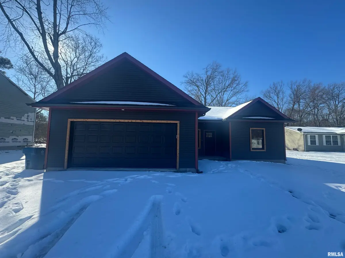 207 Rowatt Street, Cambria, IL 62915 - #1