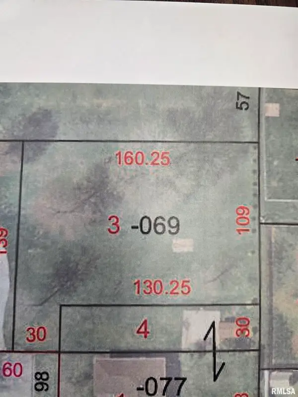 1165 Lawrence Drive, Canton, IL 61520