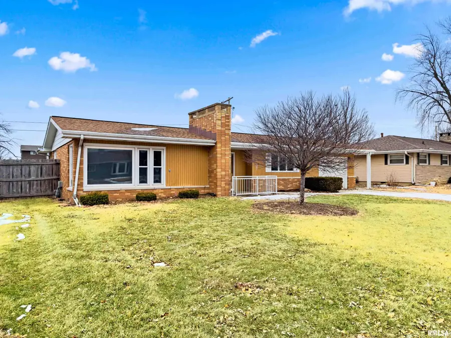 1307 Bobolink Drive, Washington, IL 61571 - Image #3