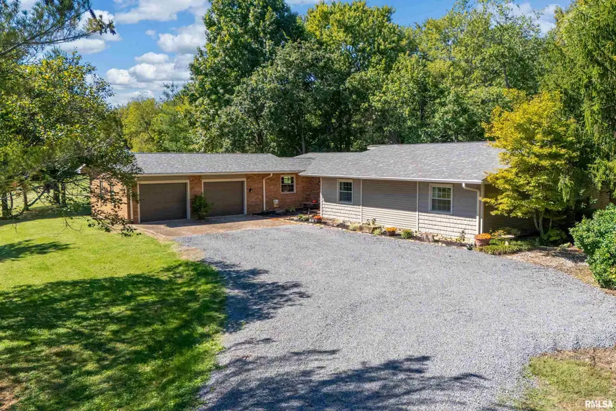 2585 Dylan Drive, Marion, IL 62959 - #3