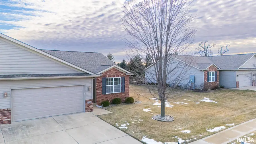 1414 Calvin Drive, Washington, IL 61571 - Image #3