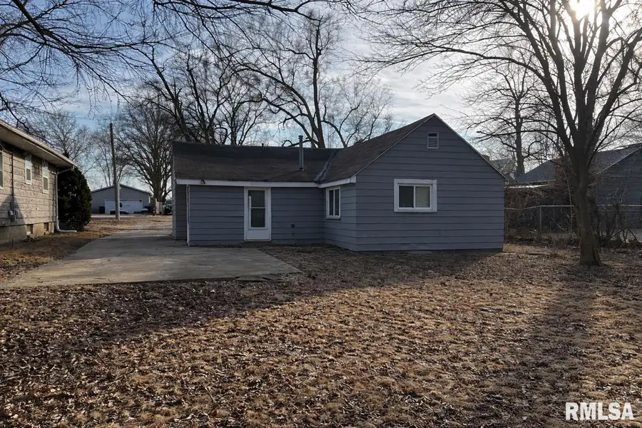 1219 W Purtscher Drive, Peoria, IL 61614 - #3