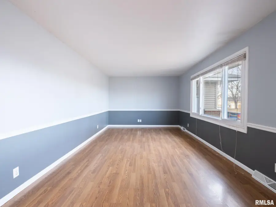 313 N Nebraska Avenue, Morton, IL 61550 - #3