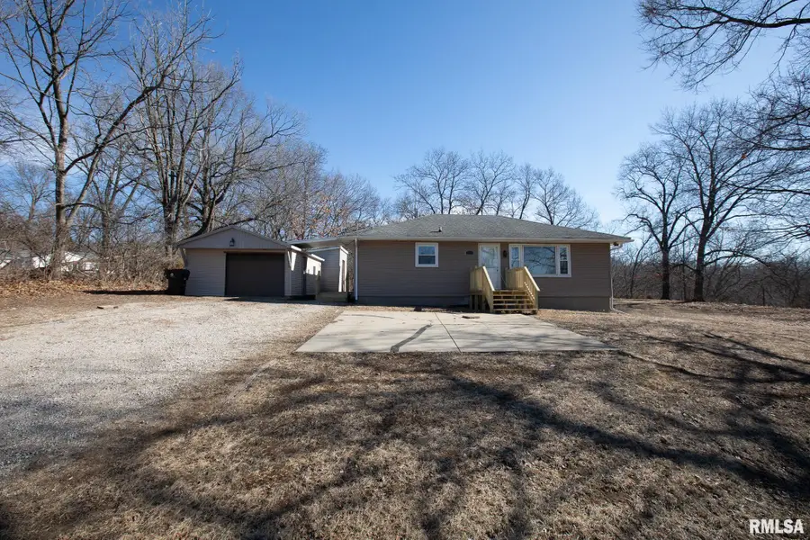 4320 NW Scenic Drive, Peoria, IL 61615 - #2