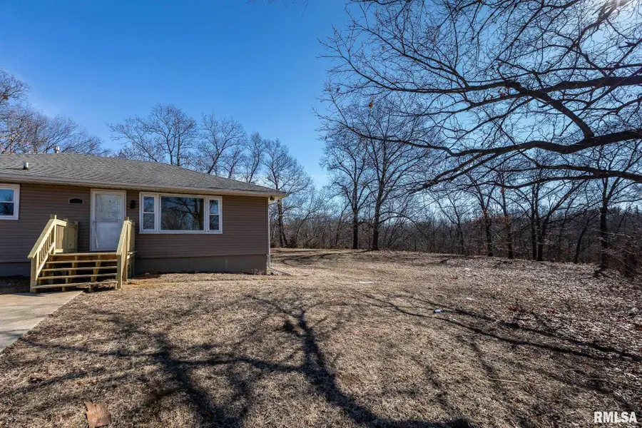 4320 NW Scenic Drive, Peoria, IL 61615 - #3