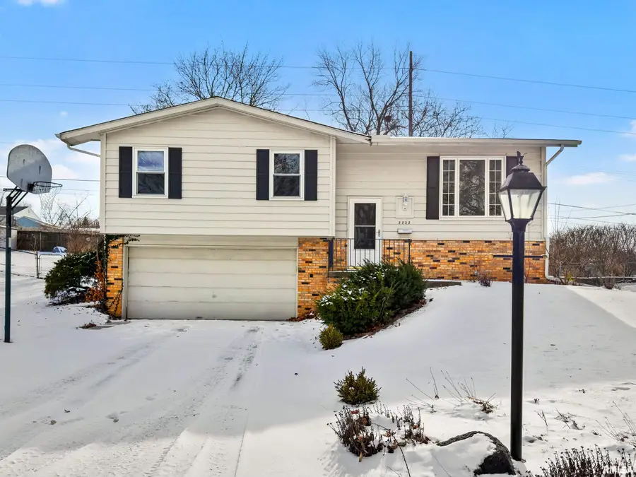 2232 W Warwick Drive, Peoria, IL 61614 - #2