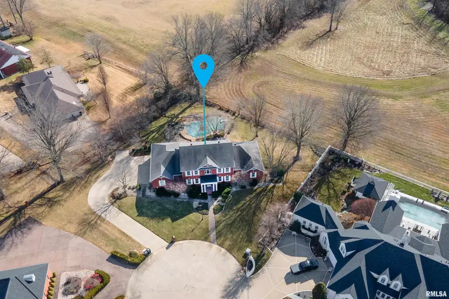 2101 Windsor Drive, Marion, IL 62959 - #3