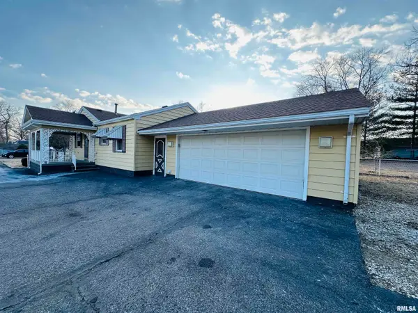 3135 W Starr Street, Peoria, IL 61605