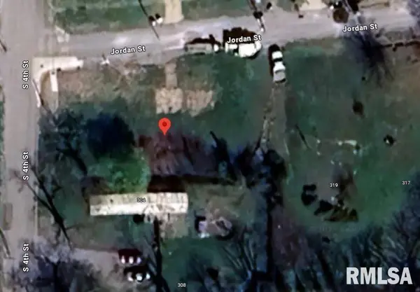 300 S 4th Street, Mt Vernon, IL 62864