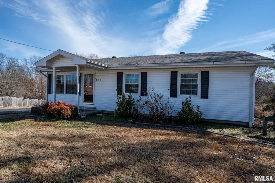 308 Circle Drive, Vienna, IL 62995 - #3