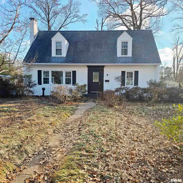 606 W 6th Street, Benton, IL 62812