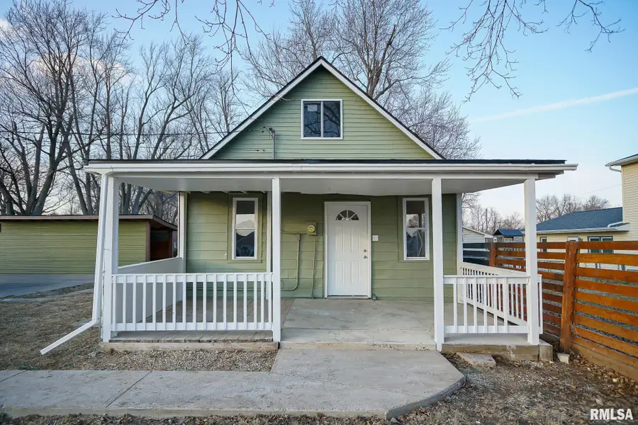 105 Groveland Street, East Peoria, IL 61611 - #2