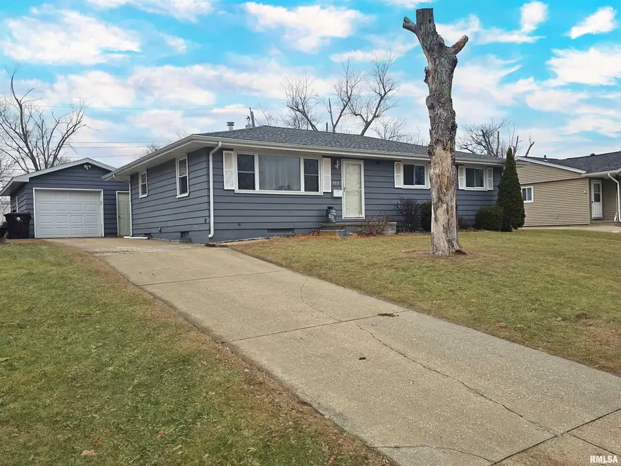 5313 N Arrow Drive, Peoria, IL 61614 - #2