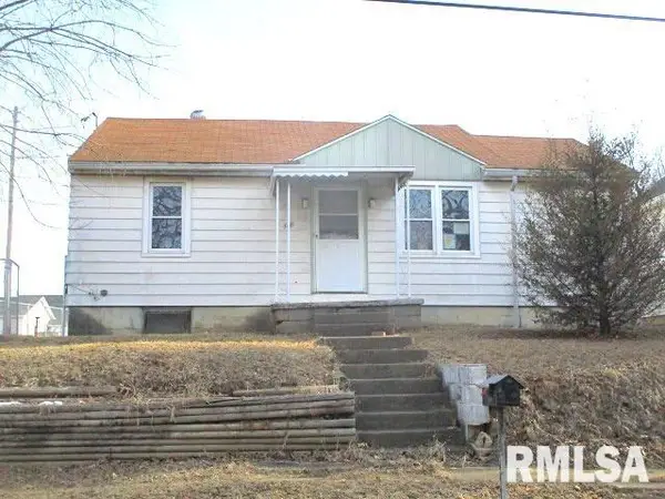 635 Pekin Avenue, East Peoria, IL 61611