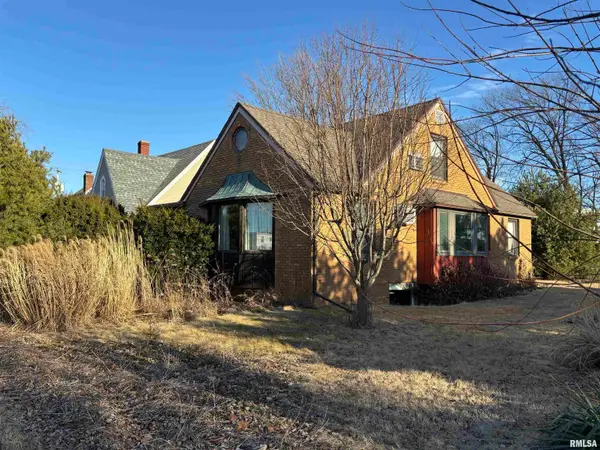 138 N Maple Avenue, Morton, IL 61550