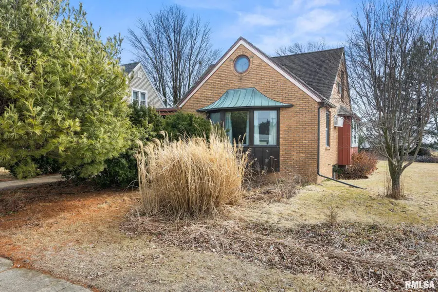 138 N Maple Avenue, Morton, IL 61550 - #2