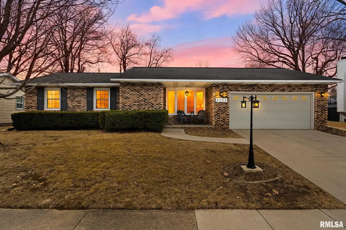 6725 N Parkwood Drive, Peoria, IL 61614 - #1
