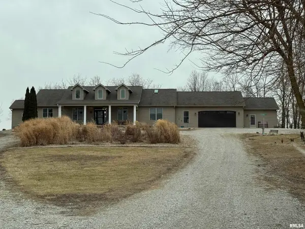 3661 Cole Hollow Road, Pekin, IL 61554