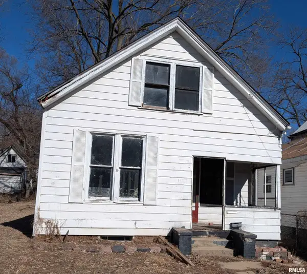 1317 John H Gwynn Jr Avenue, Peoria, IL 61605