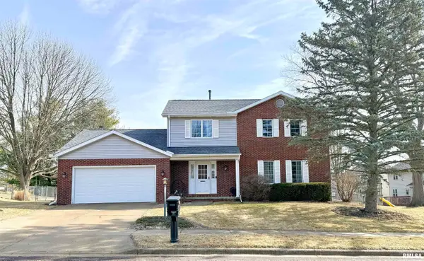 6410 N Tammarack Lane, Peoria, IL 61615