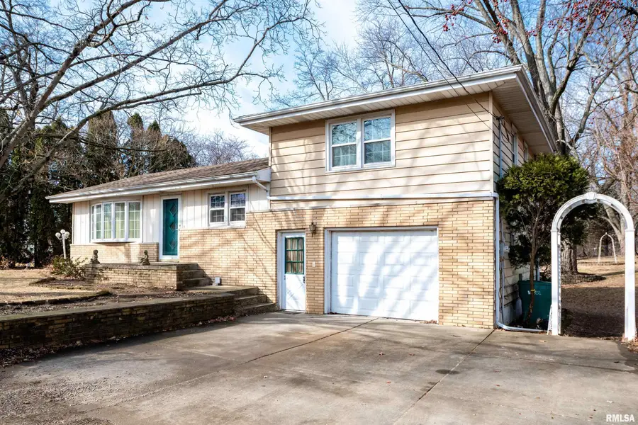 113 Happ Lane, Morton, IL 61550 - #2