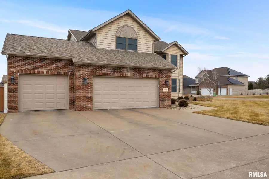 3903 W Hearthwood Drive, Dunlap, IL 61525 - #2