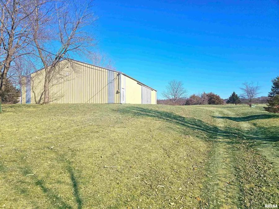 1206 Spring Bay Road, East Peoria, IL 61611 - #2