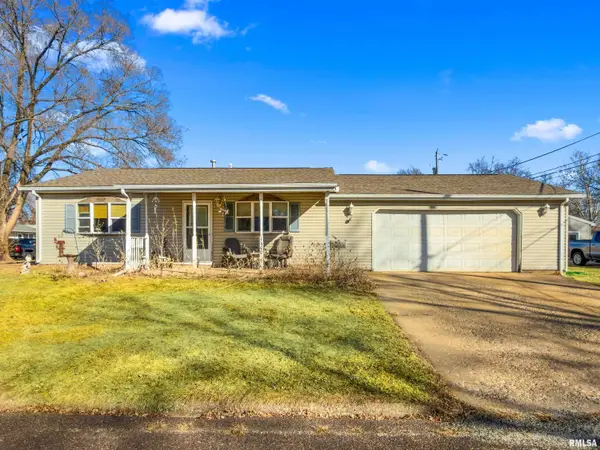 1400 Alton Street, Pekin, IL 61554