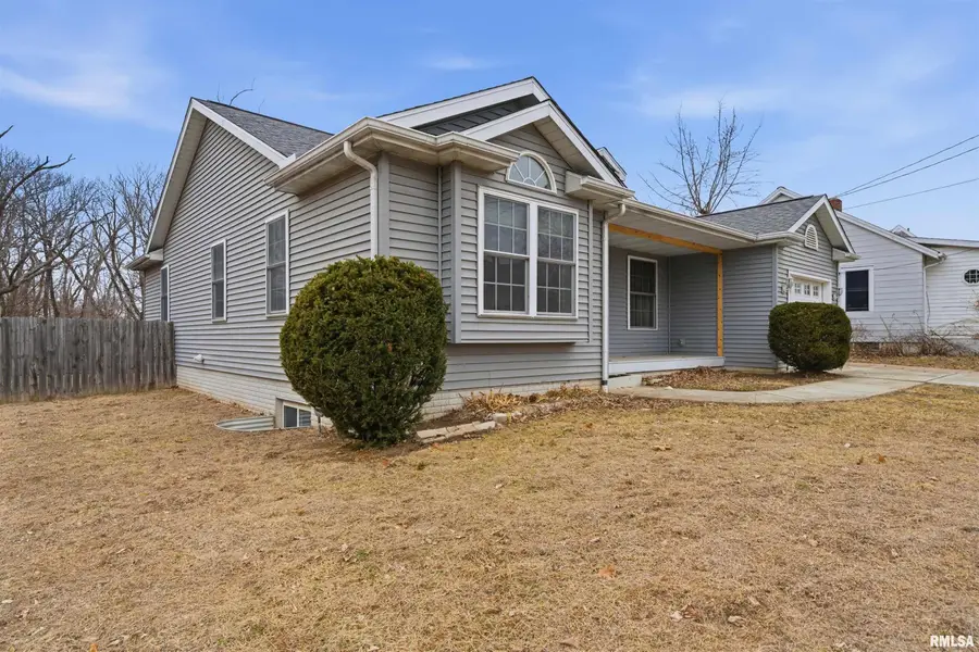 121 Apple Court, Creve Coeur, IL 61610 - #2