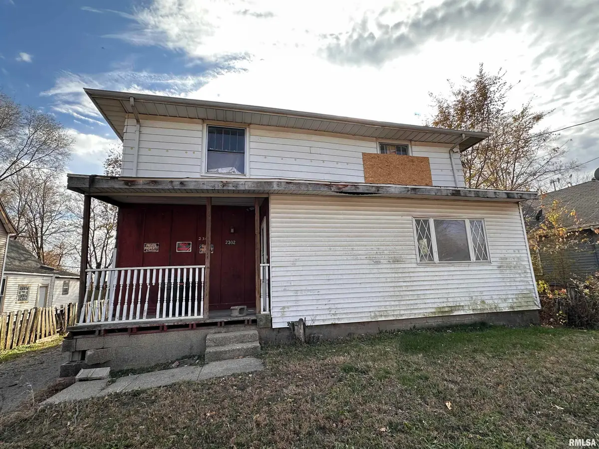2302 W Krause Avenue, Peoria, IL 61605 - #1