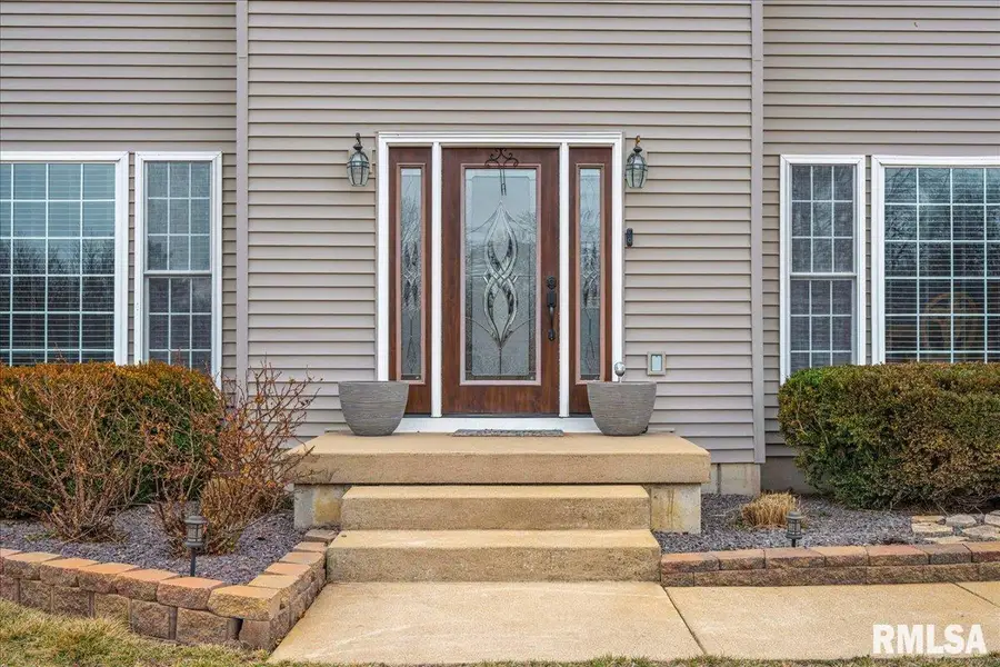 8590 Hickory Hills Drive, Argenta, IL 62501 - #2