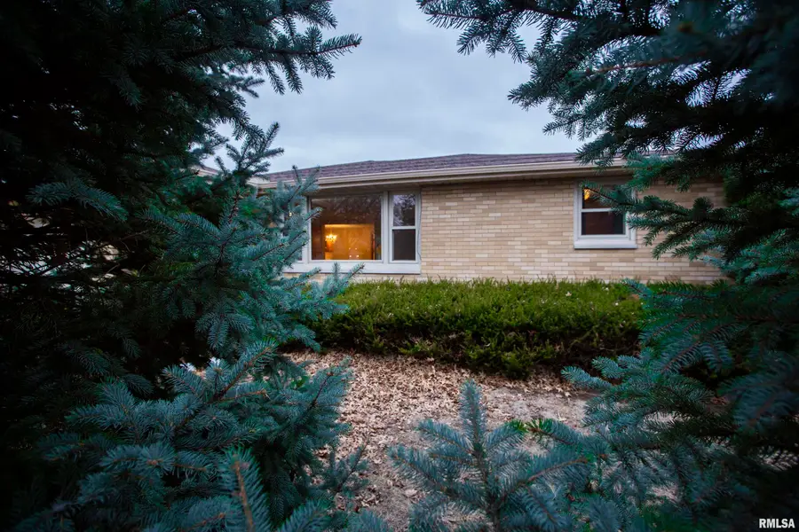 1508 N Capitol Street, Pekin, IL 61554 - #3