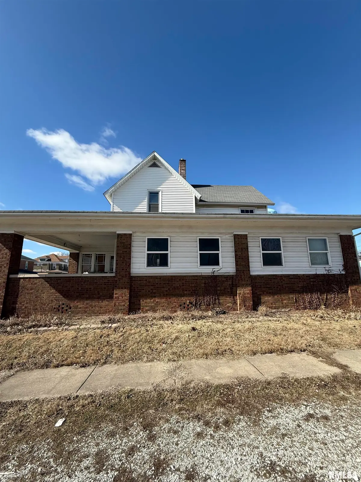 119 E Broadway Street, Astoria, IL 61501 - #1