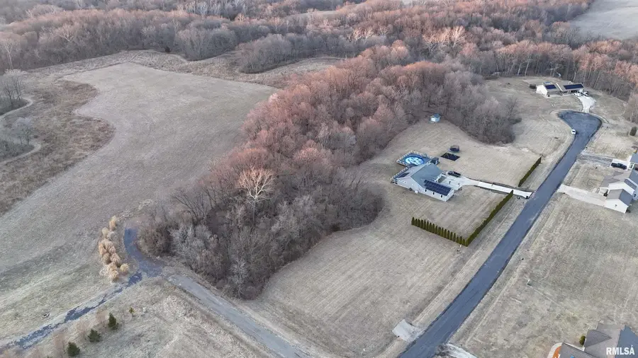 S Deer Trail Road, Mapleton, IL 61547 - #2