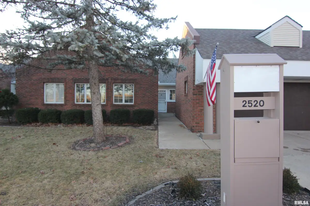 2520 Hidden Lake Court #5, Peoria, IL 61614 - #1