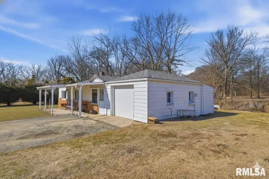 215 Duever Lane, East Peoria, IL 61611 - #2