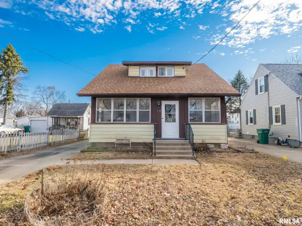 2118 W Sherman Avenue, West Peoria, IL 61604