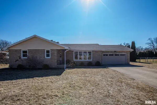 924 E Emerson Street, Morton, IL 61550