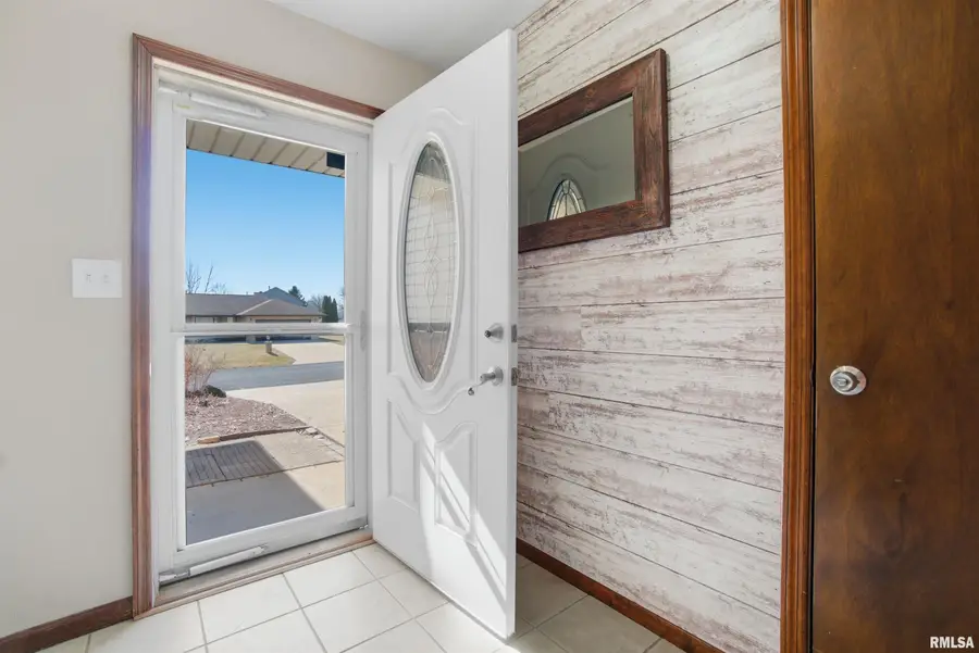 7527 W Sagewood Drive, Peoria, IL 61604 - #2