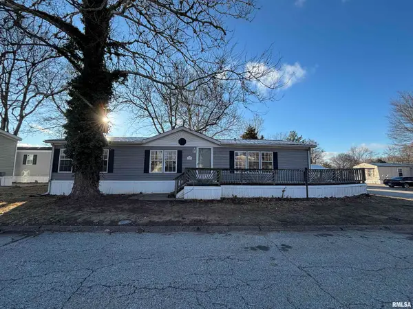 151 Pinewood Estates, Chillicothe, IL 61523