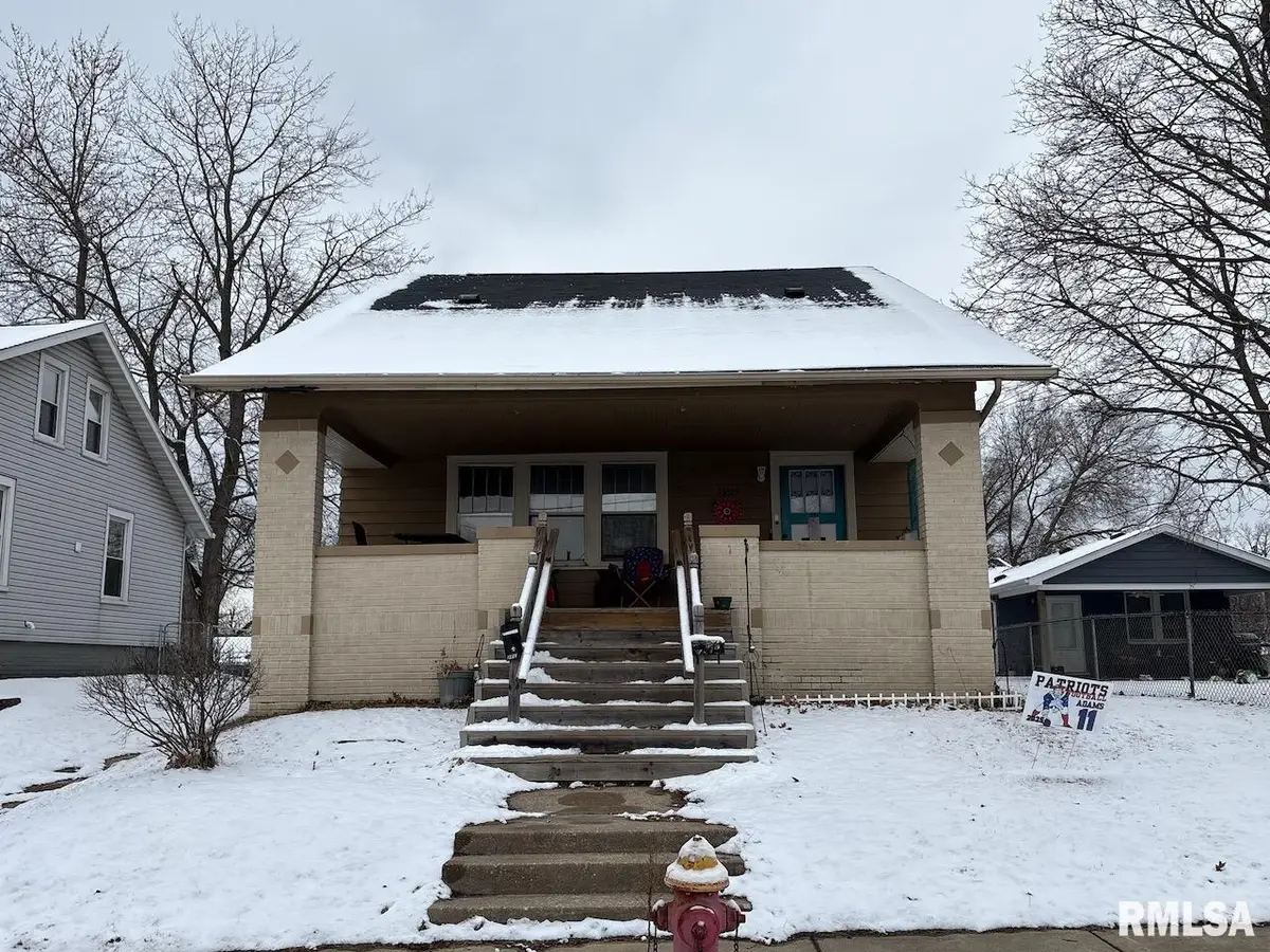 3905 N Vincent Avenue, Peoria Heights, IL 61616 - #1