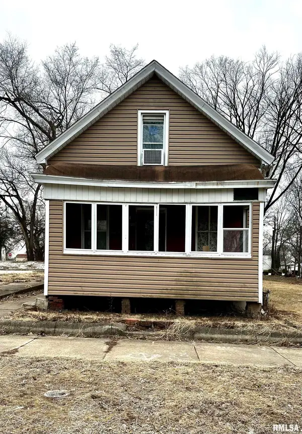 1206 W Johnson Street, Peoria, IL 61605