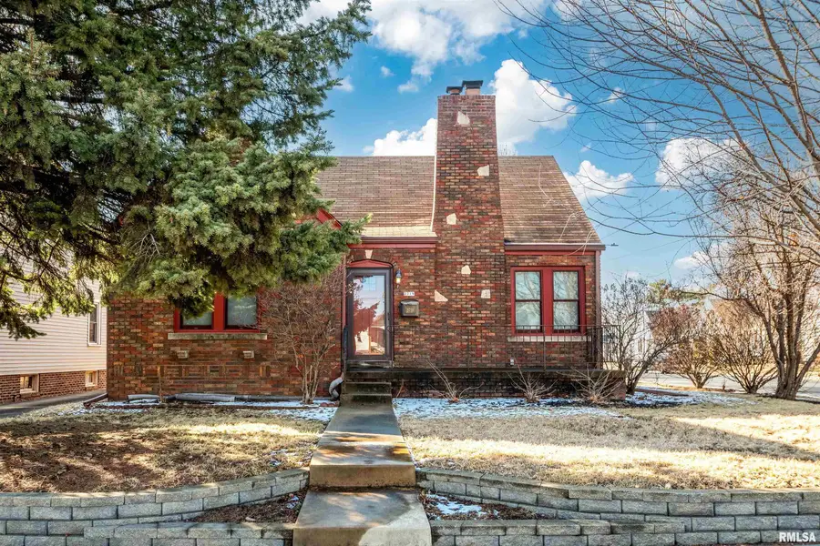 2719 N University Street, Peoria, IL 61604 - #2