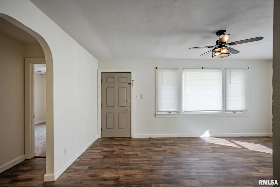 406 Charlotte Road, Marion, IL 62959 - #3