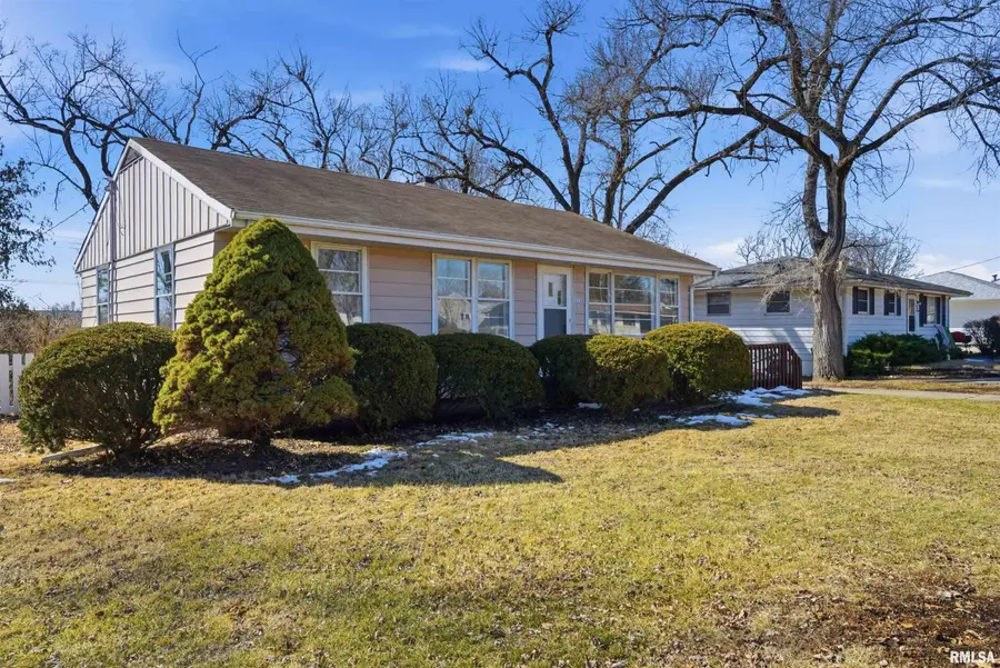 2230 W Cindy Lane, Peoria, IL 61614 - #3