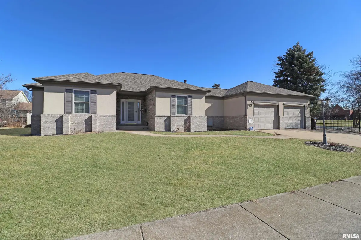 502 N Spring Grove Road, Peoria, IL 61605 - #1