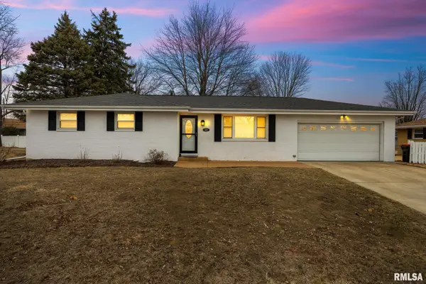 121 E Norwood Street, Morton, IL 61550