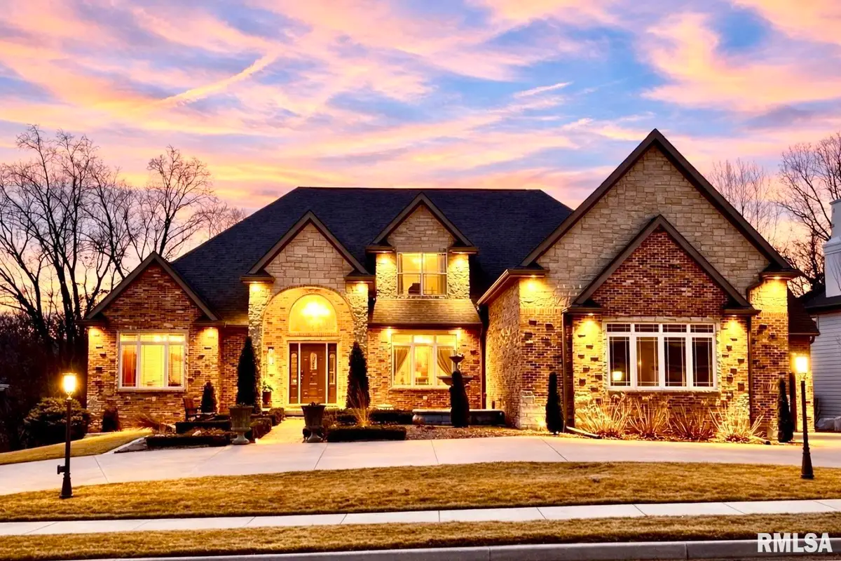 1017 S Copperpoint Drive, Dunlap, IL 61525 - #1