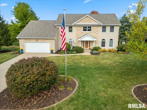 613 Countryside Drive, Germantown Hills, IL 61548