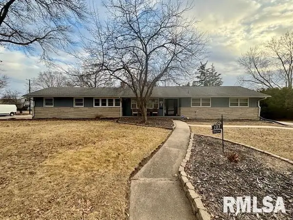 103 Penny Lane, Macomb, IL 61455